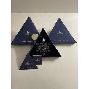 NEW 2004 Swarovski Crystal 3" Annual Christmas Holiday Ornament Box Cert 631562